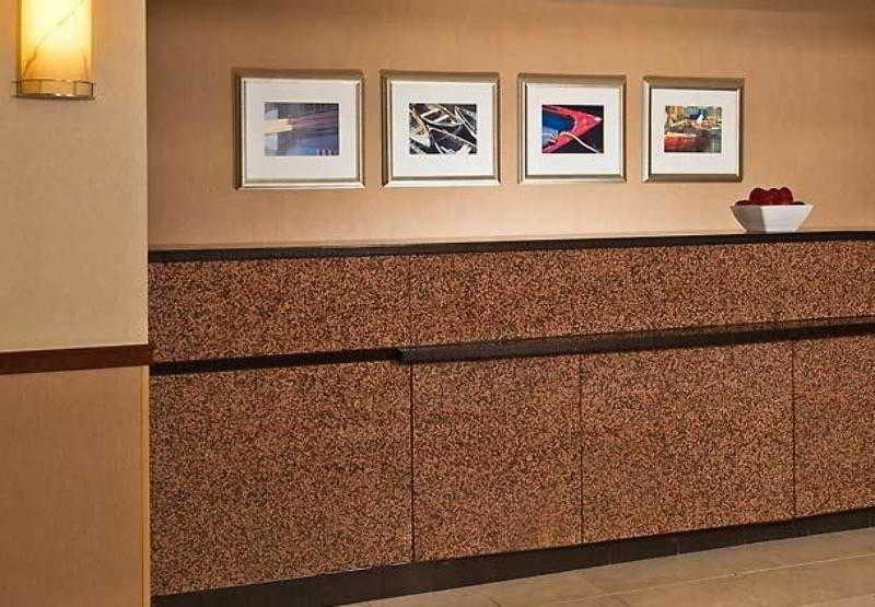 Courtyard By Marriott Baltimore Хънт Вали Интериор снимка