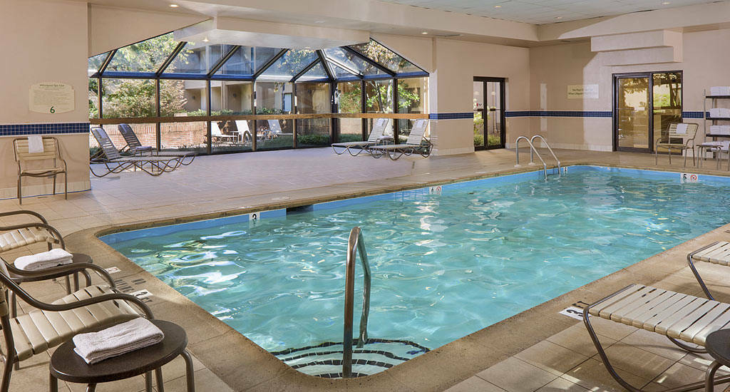 Courtyard By Marriott Baltimore Хънт Вали Екстериор снимка